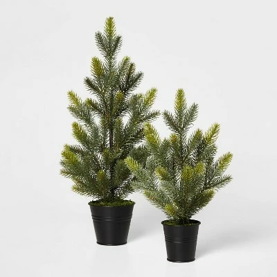 Coupon 𧨠Large Greenery π Christmas Tree in Black Bucket Decorative Figurine Green - Wondershop™ β 1 Coupon 𧨠Large Greenery π Christmas Tree in Black Bucket Decorative Figurine Green - Wondershop™ β