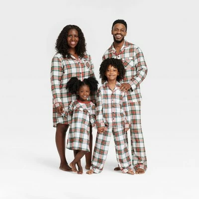 Promo ✨ Men's Holiday Tartan Plaid Flannel Matching Family Pajama Set - Wondershop™ Cream ✔️ 2 Promo ✨ Men's Holiday Tartan Plaid Flannel Matching Family Pajama Set - Wondershop™ Cream ✔️ - Image 2