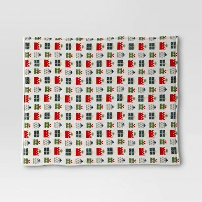 Cheapest โ๏ธ Presents Printed Plush ๐ Christmas Throw Blanket - Wondershop™ ๐ฅฐ 2 Cheapest โ๏ธ Presents Printed Plush ๐ Christmas Throw Blanket - Wondershop™ ๐ฅฐ - Image 2